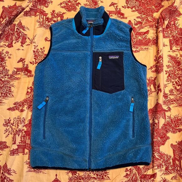 Patagonia Jackets & Blazers - Patagonia Turquoise Deep Pile Full Zip Women’s Medium Sherpa Vest!!